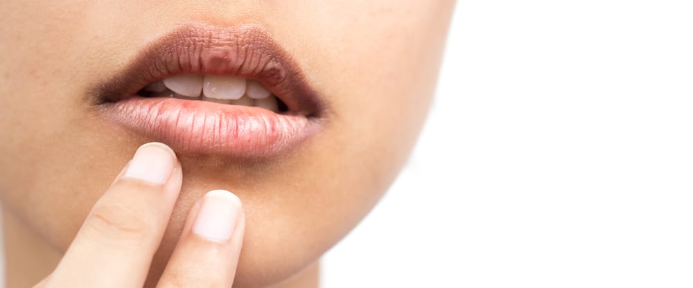Различни причини за сухота в устата и езика при събуждане