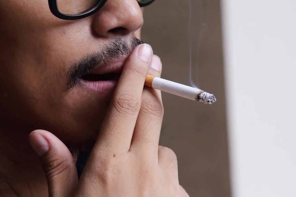 7 Mitos Salah Tentang Rokok