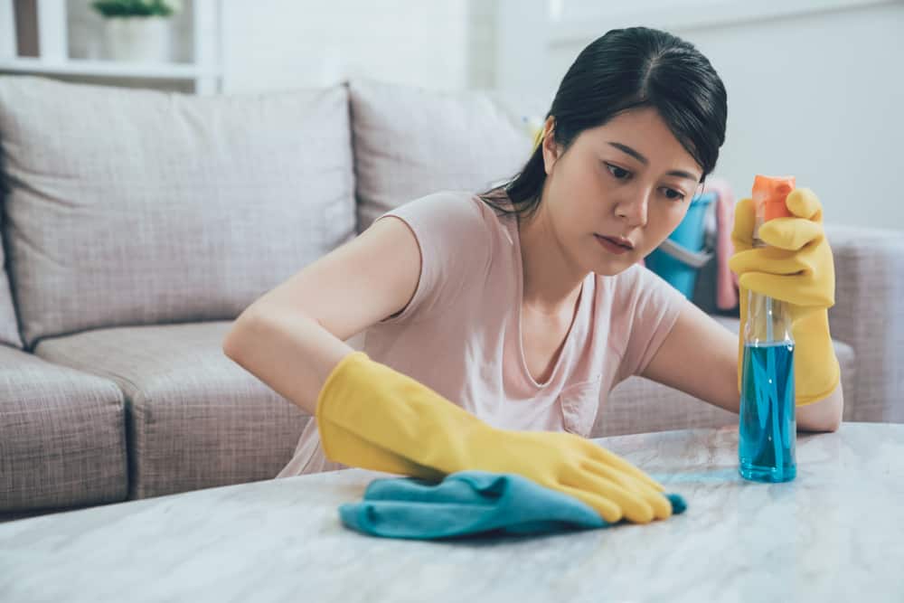 Ефективен ли е оцетът за почистване на домакински уреди?