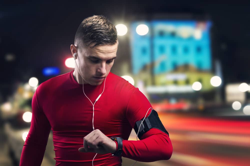 ما هي التأثيرات على الصحة إذا كنت تمارس الرياضة كثيرًا في الليل؟