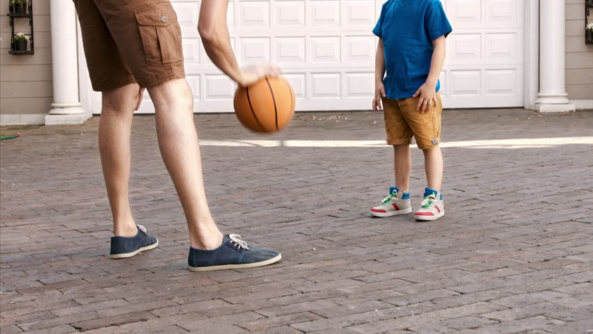Играта на баскетбол може да помогне за увеличаване на височината, вярно ли е?
