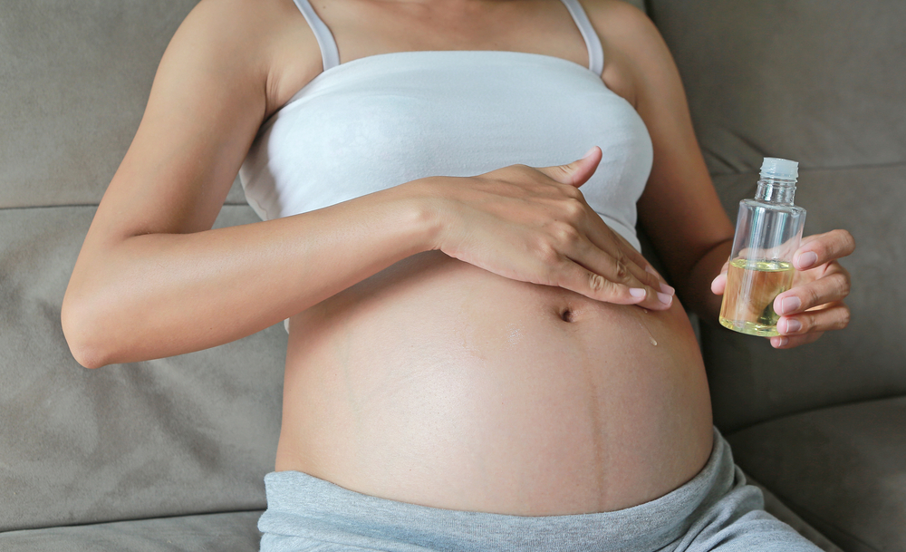 6 نصائح آمنة لاستخدام زيت الأوكالبتوس أثناء الحمل