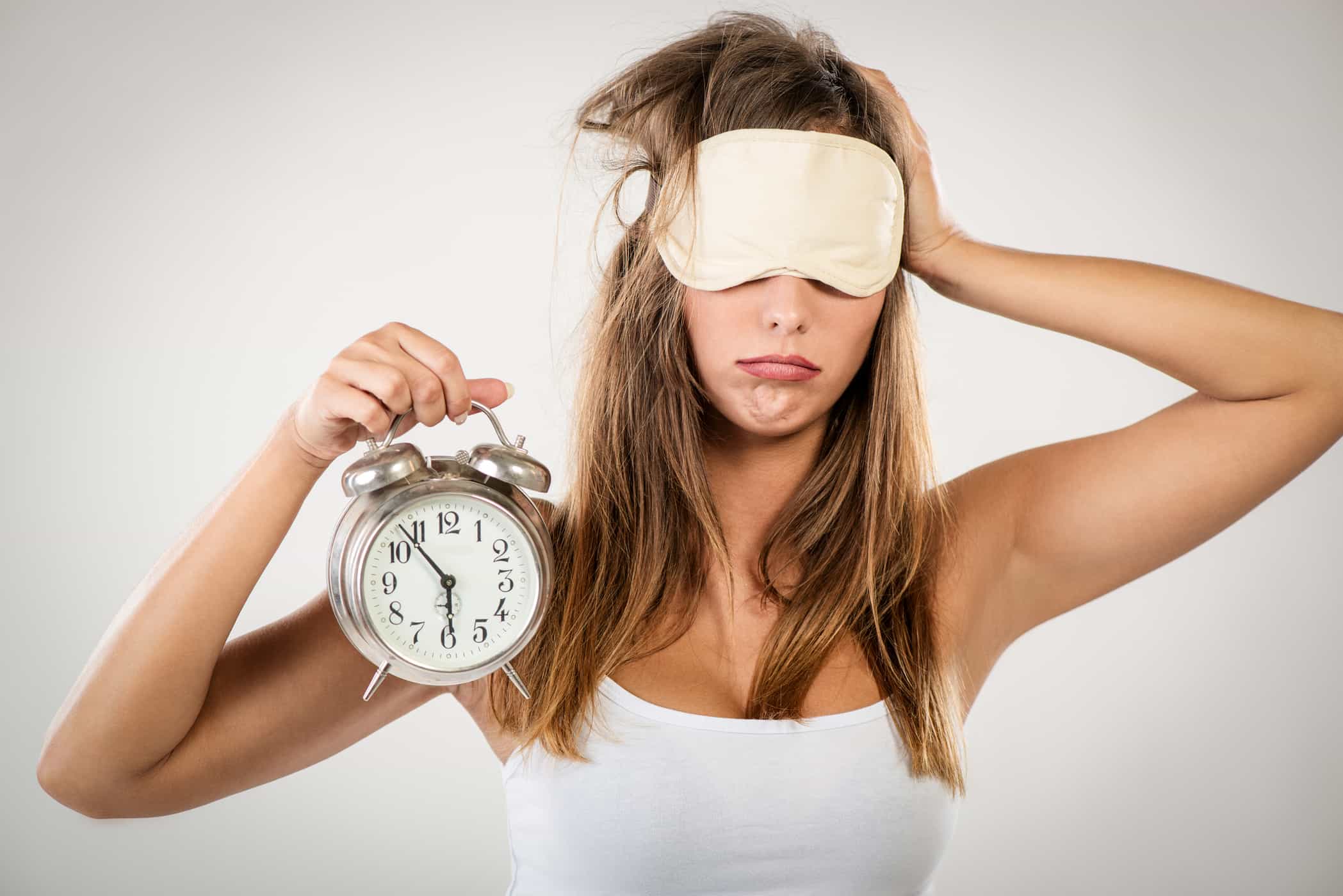 5 Cara Menjaga Wajah Anda Segar Walaupun Anda Tidak Tidur