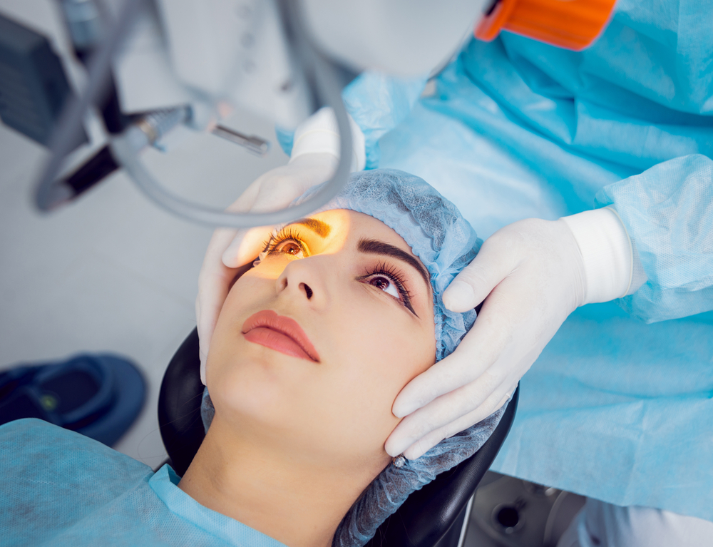 SMILE Surgery、レーシックよりも強力なマイナスの目を治療するための新しい手順