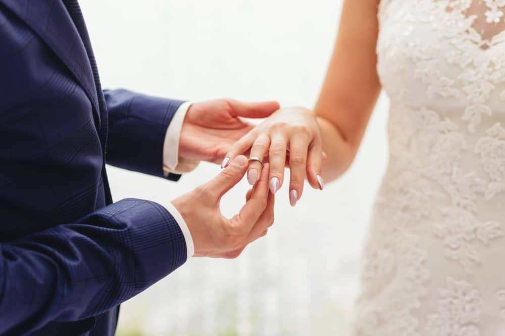 4 ปัญหาหลักที่มักสับสนก่อนแต่งงาน