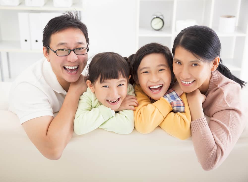 5 สิ่งง่ายๆ ที่คุณสามารถทำได้ที่บ้านเพื่อกระชับความสัมพันธ์ในครอบครัว