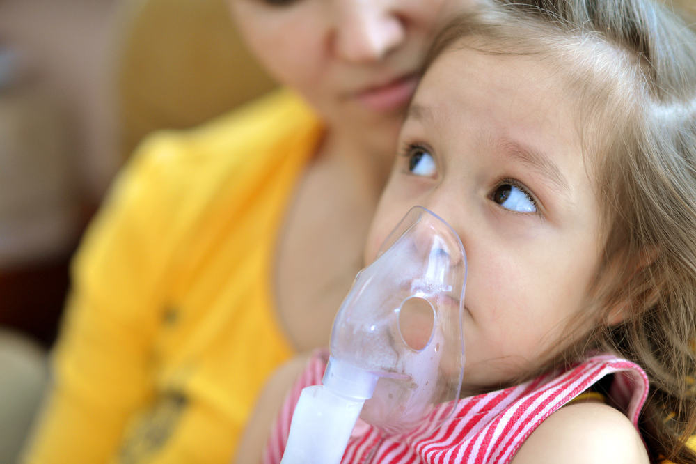 Elenco di domande quando si controlla l'asma dei bambini dal medico, aiuta a capire le condizioni del tuo piccolo