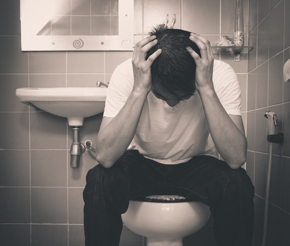 Психологически причини, поради които мъжете по -трудно плачат, отколкото жените