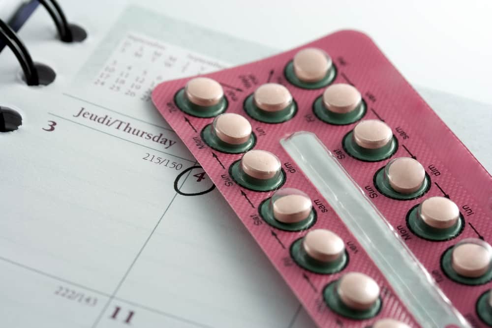 تحديد أفضل وقت لبدء استخدام وسائل منع الحمل