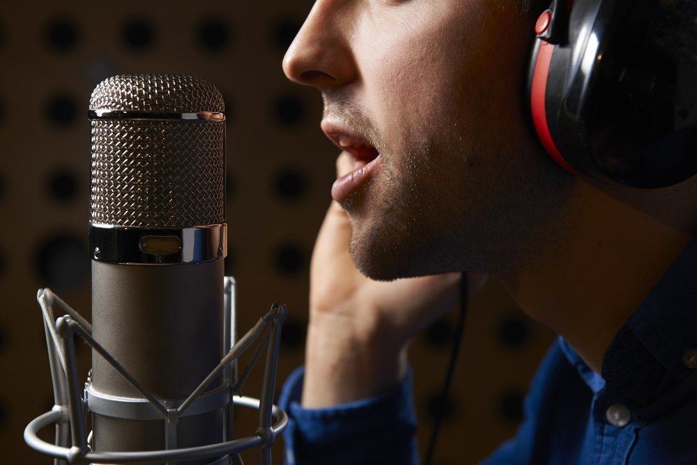 Mengapa Suara Kita Berbunyi pada Rakaman?