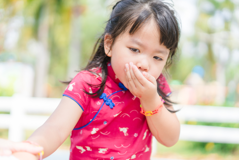 8 أسباب شائعة للغثيان عند الأطفال