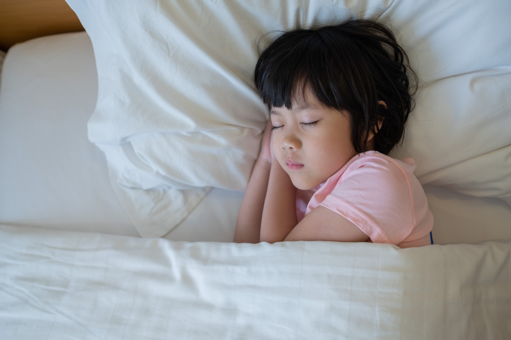 5 vantaggi del sonnellino per i bambini, uno dei quali supporta il processo di apprendimento