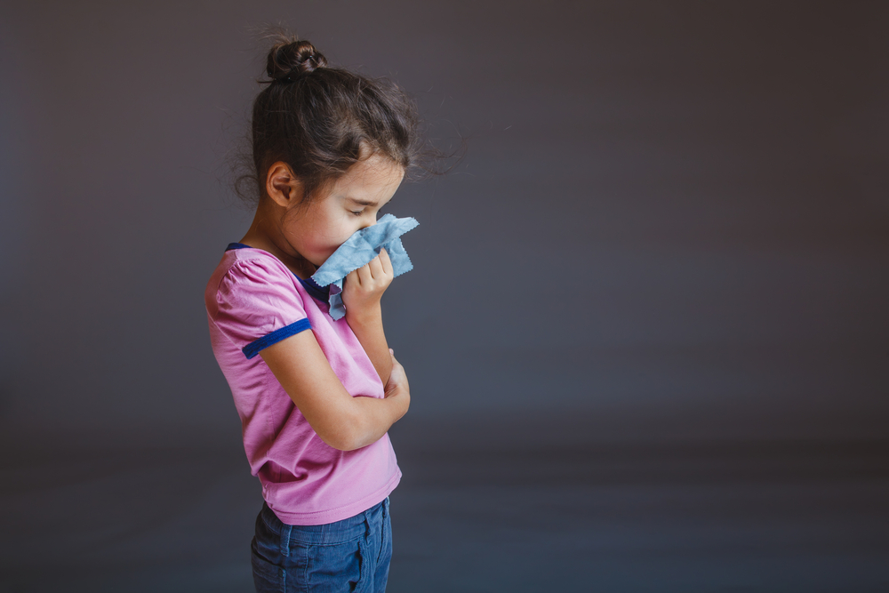 風邪が治まらない場合、あなたの子供は耳の感染症にかかる可能性があるというのは本当ですか？