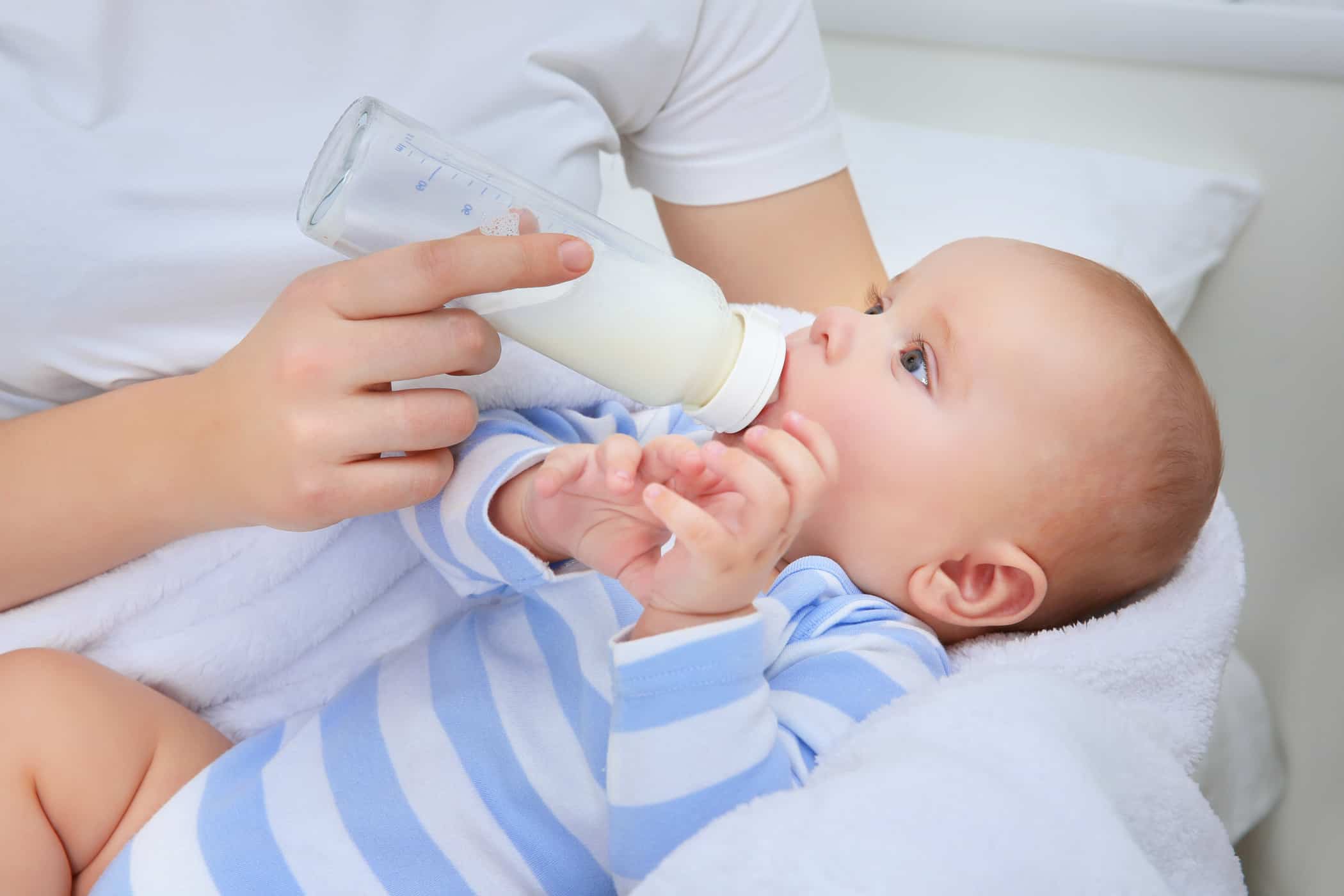 Benarkah bayi susu formula cenderung mengalami kegemukan?