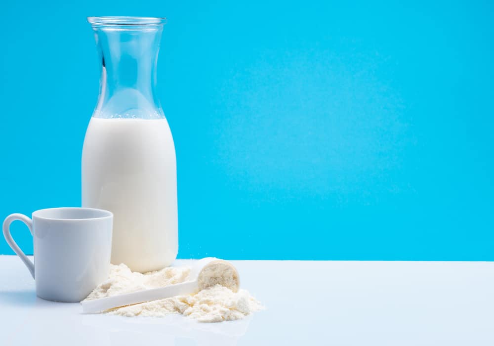 Mana yang lebih baik untuk kanak-kanak, susu tepung atau susu cair?