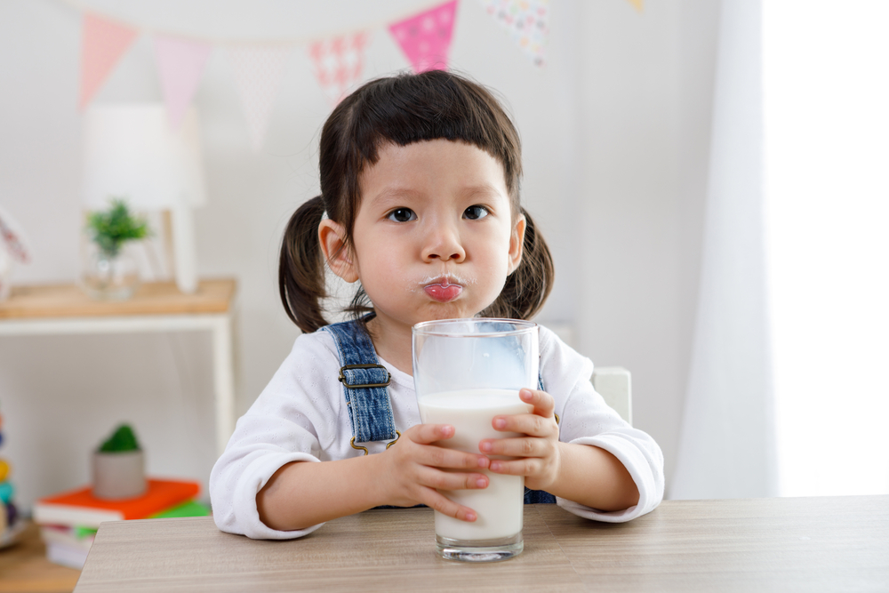 Bilakah Kanak-kanak Boleh Meminum Susu Lembu?