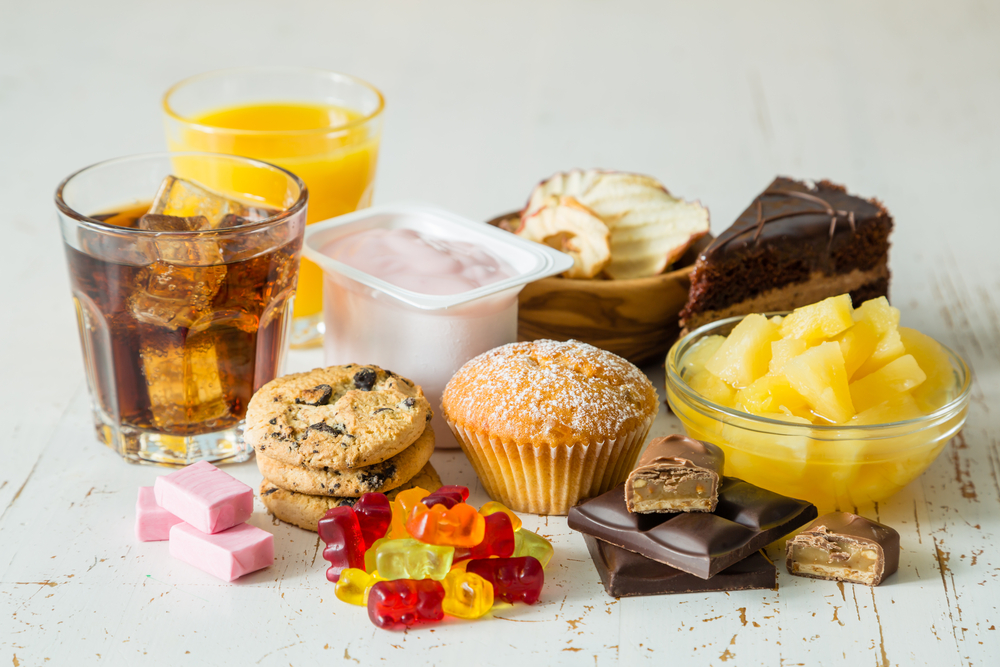 خطر الاصابة بمرض السكري ، فهذه الأطعمة والمشروبات تسبب ارتفاع نسبة السكر في الدم