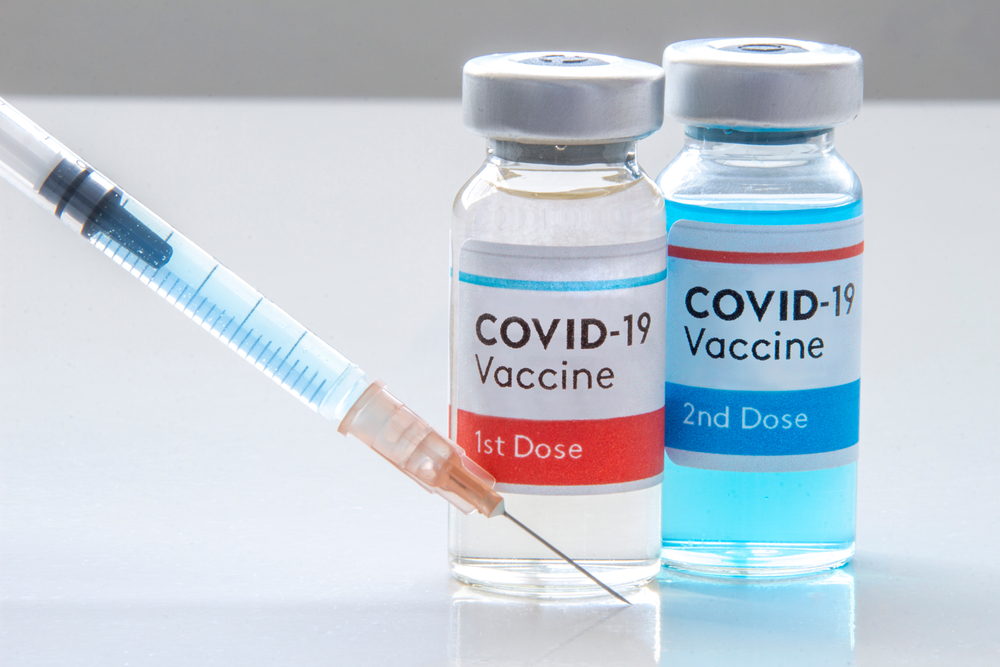 本当に長いCOVIDのリスクを減らすのに効果的な完全なワクチン？